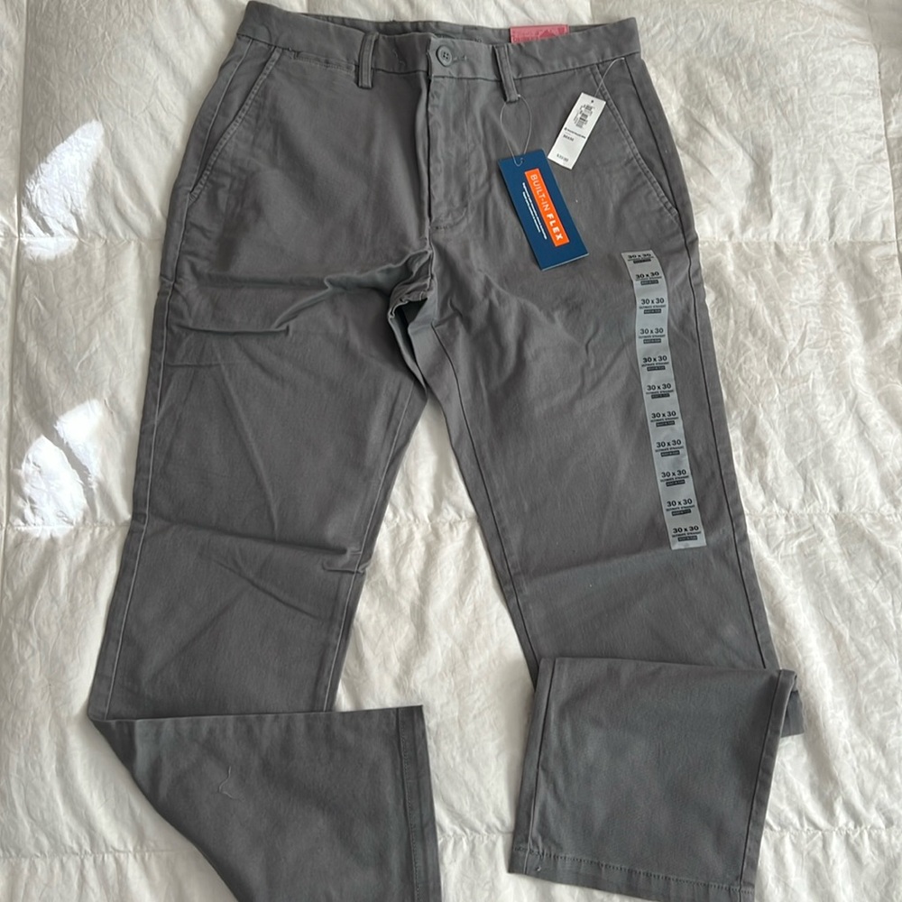 NWT, men’s Old Navy, 30 x 30, ultimate straight pants.